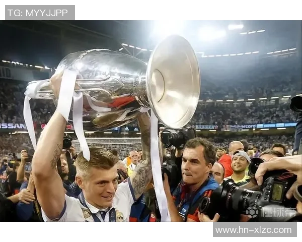 国王杯激战莱比锡绝杀里昂全场沸腾瞬间回顾与赛后分析