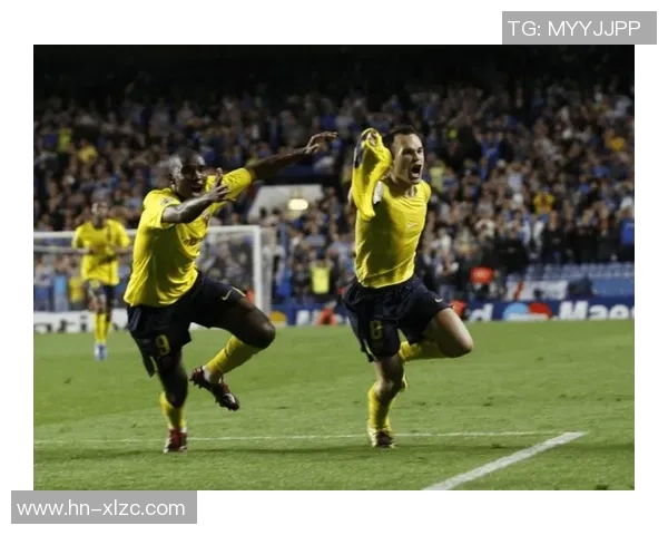 世界杯焦点战巴萨与切尔西激战成平局神奇扑救引发全场热议